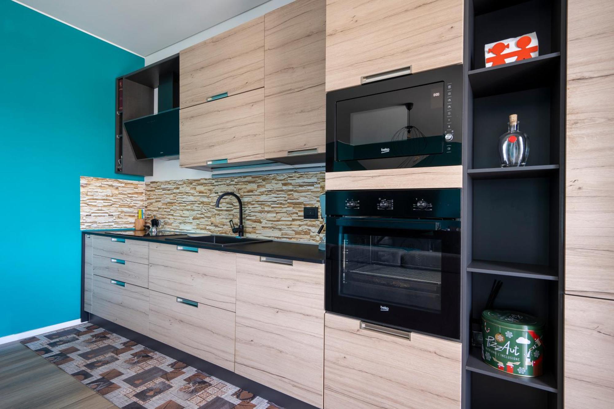 Kind Park - Sleek Apartment With Terrace & Parking Μπάρι Εξωτερικό φωτογραφία