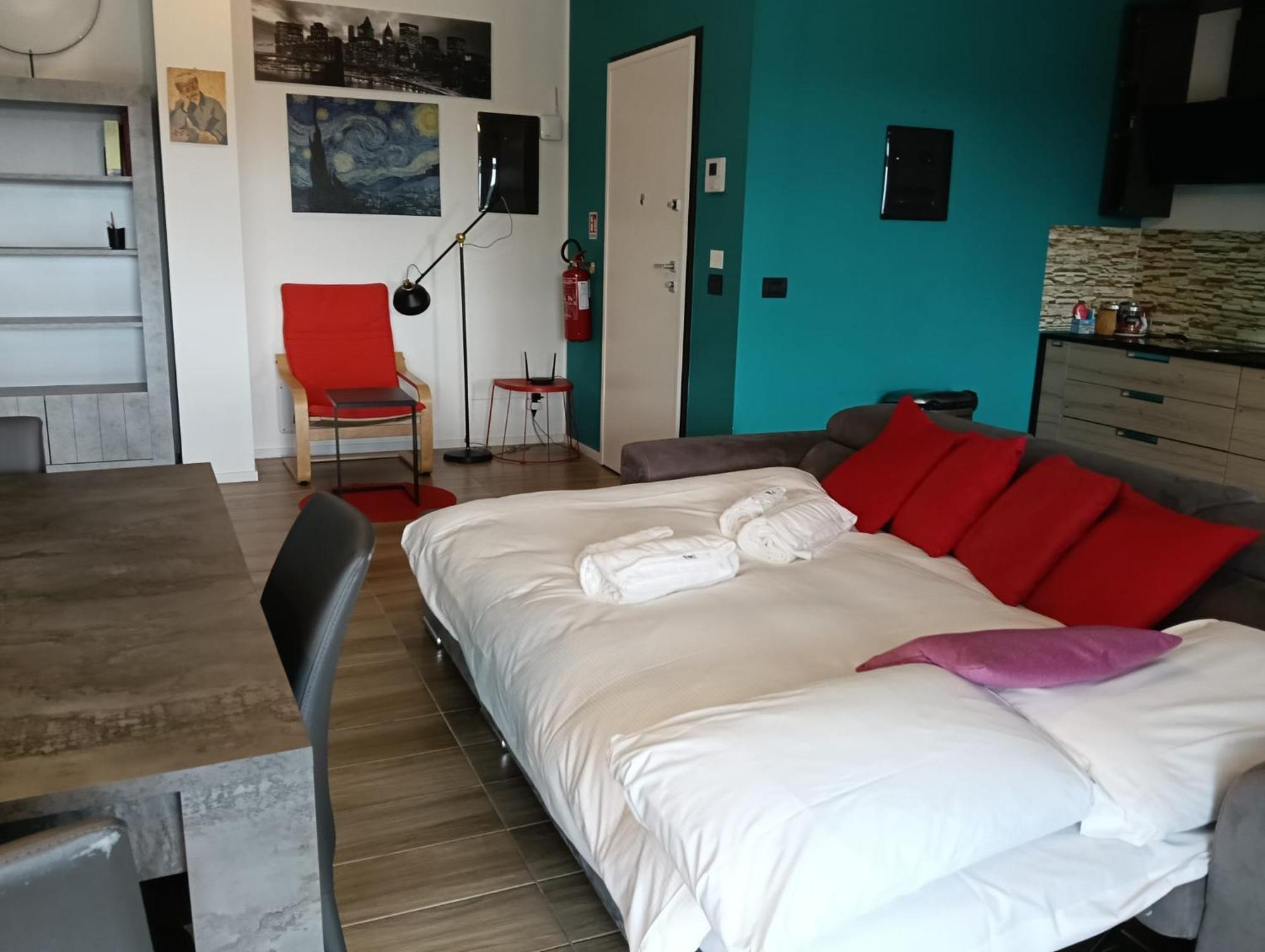 Kind Park - Sleek Apartment With Terrace & Parking Μπάρι Εξωτερικό φωτογραφία